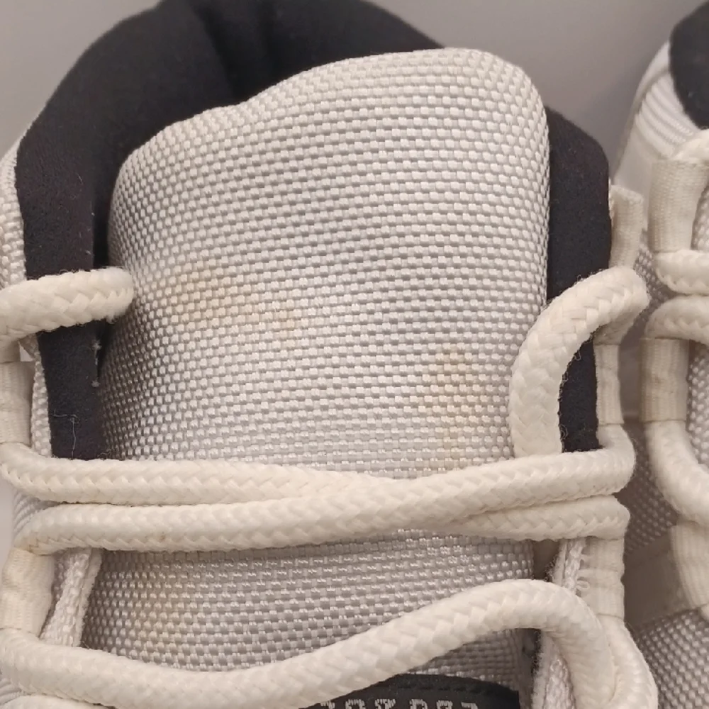 Pre-Owned Nike Air Jordan 11 Retro-White/Black Men Size 9.5US 378037100 - Picture 3 of 16